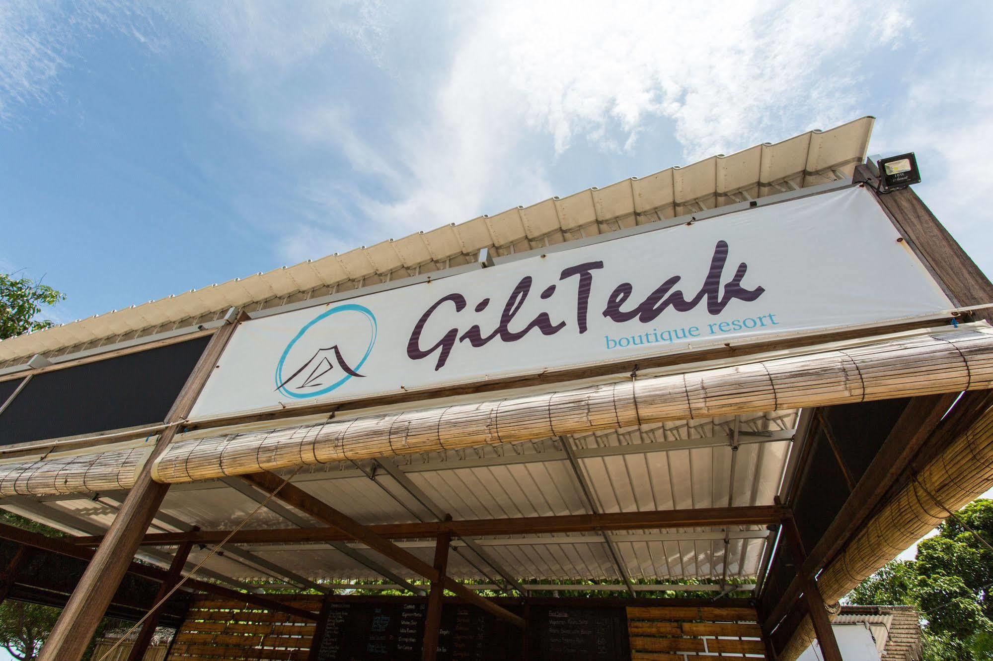Gili Teak Beach Front Resort 吉利特拉旺安 外观 照片